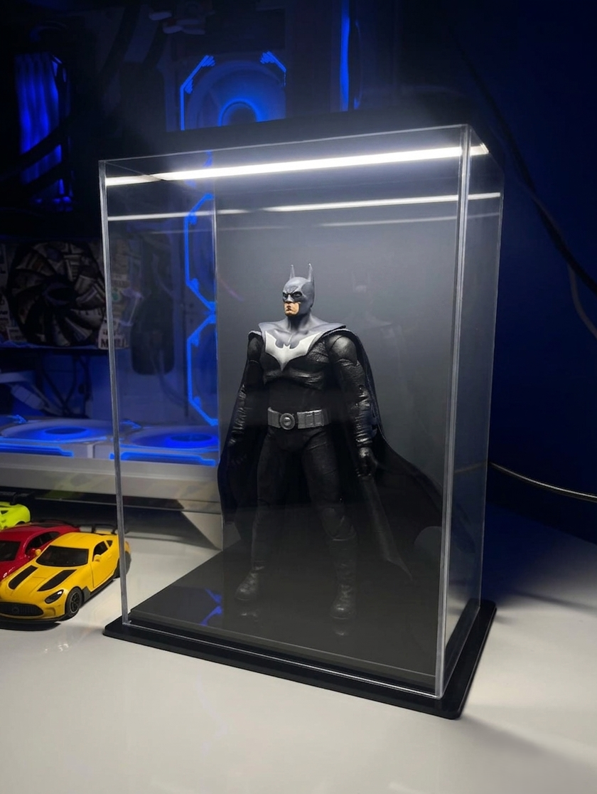 XC-001 Solo Hero acrylic display case